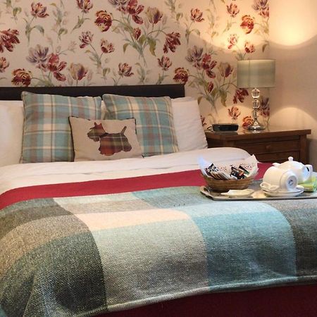 Roselea House Hotel Абърдийн Екстериор снимка
