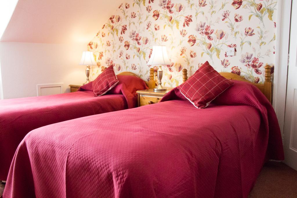 Roselea House Hotel Абърдийн Екстериор снимка
